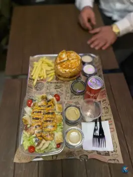 عکس گرند برگر، پونک، تهران 5