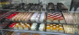 عکس قنادی باباحیدر شاهین ویلا کرج 2