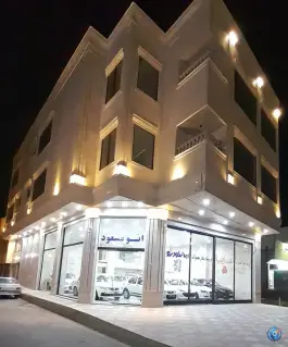 عکس نمایشگاه اتومبیل مسعود، محله سراجه، قم 1