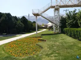 پارک رهگذر شیراز، گلدشت ساحلی