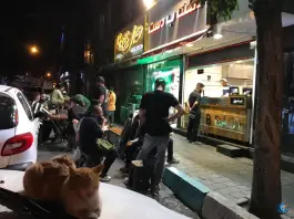 عکس فست فود دست به دست، صادقیه، تهران 2