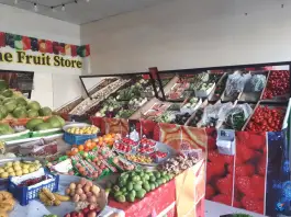 عکس میوه سرای اهورا، محله دوران، شیراز 4