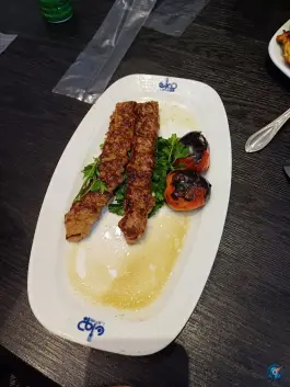 عکس چلوکبابی جوان، محله شکوفه، تهران 5