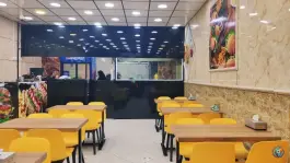 عکس ساندویچ باران، محله یاس، مشهد 2