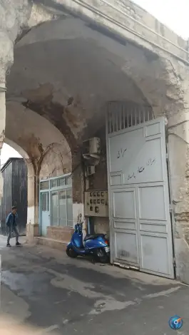سرای باستانی، محله شهید هرندی، تهران