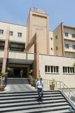عکس دانشگاه امیرکبیر، محله ولیعصر، تهران 1
