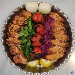 عکس رستوران و سفره خانه سنتی دلنشین بروجن 10