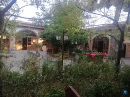 عکس رستوران سنتی باغ شازده، محله پامنار، تهران 3