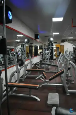 عکس باشگاه بدنسازی آفرینش سرافرازان مشهد 3