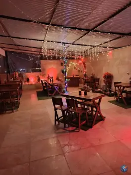 عکس فست فود بام الهیه، محله نقویه، مشهد 3