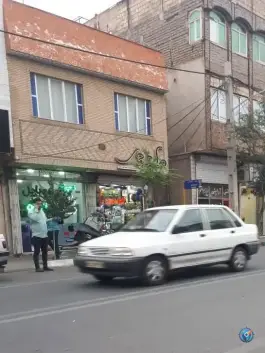 عکس گلفروشی ملودی، محله نیروگاه، قم 2
