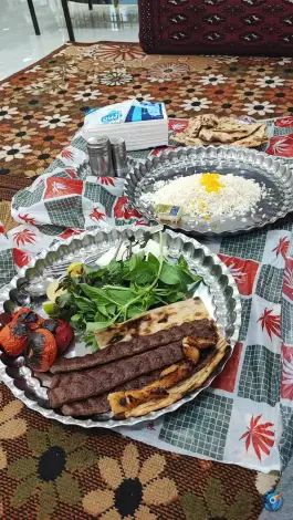 عکس صبحانه و کبابی گلبرگ گلپایگانی، کوی پلیس، شهرکرد 9