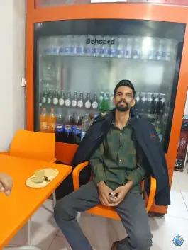عکس کافی شاپ رهگذر، منوجان 3