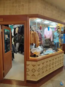 پوشاک آستین، نظر میانی، اصفهان
