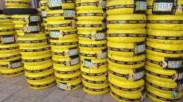 لاستیک فروشی کیوان، محله گل محمدی، اصفهان