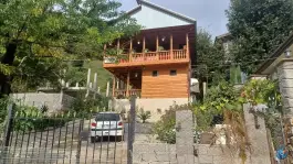 عکس کلبه چوبی کوهستان، ایثار، رودبار 2