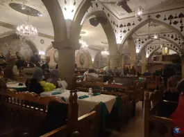 عکس سفره خانه سنتی عالی قاپو، میدان ونک، تهران 6