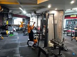 عکس باشگاه ورزشی تفتان بلوار ملاصدرا مشهد 4