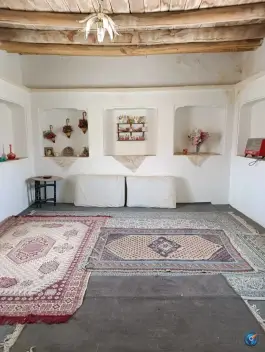 عکس عمارت بابا طاهر، جاده سخوید - سانیج، تفت 6