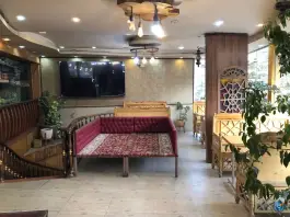 عکس آشکده و فست فود پایتخت، جاغرق، مشهد 3