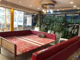عکس آشکده و فست فود پایتخت، جاغرق، مشهد 9