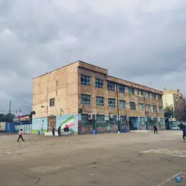 دبستان پسرانه مصطفی خمینی، محله صاحب الزمان، تهران