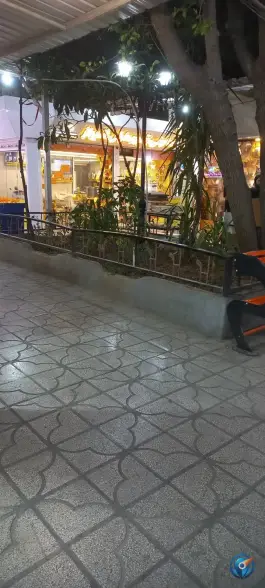 عکس بازار انقلاب، محله میدان گاز، شیراز 8