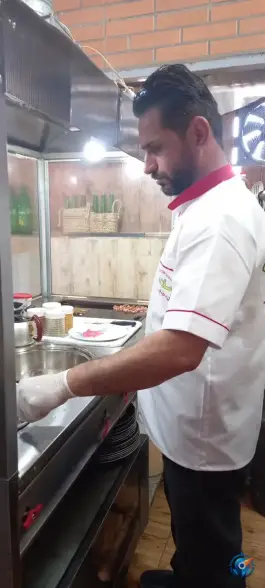 عکس کافه فست فود هات لند، تهران، شاهرود 3