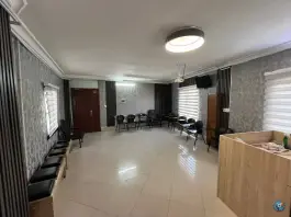آموزشگاه زبان امین، محله بهارستان، چناران