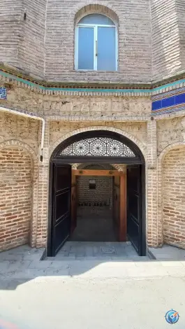 عکس مسجد و مدرسه حاج قنبر علی خان، محله امام زاده یحیی، تهران 8