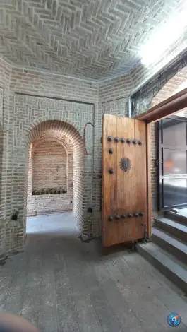 عکس مسجد و مدرسه حاج قنبر علی خان، محله امام زاده یحیی، تهران 10