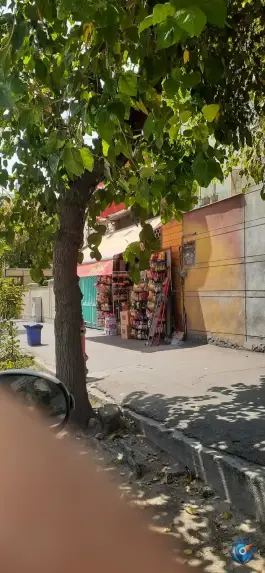 عکس های سوپر مارکت در محله ابیوردی شیراز