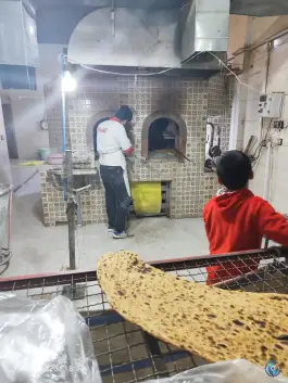 عکس نان سنگک شهرک امام حسین شیراز 1