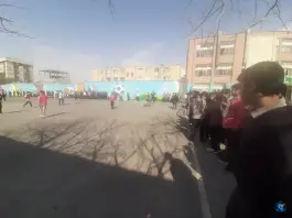 عکس زمین فوتبال دبیرستان ایثار کیانشهر جنوبی تهران 6