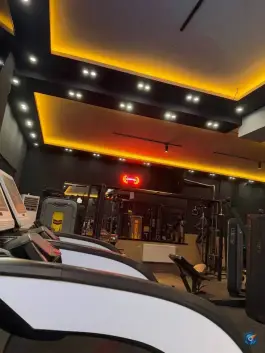 عکس باشگاه ورزشی یوز، ایثارگران، مشهد 1