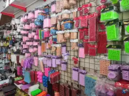 عکس لوازم قنادی گل سرخ، محله درب کوشک، اصفهان 2