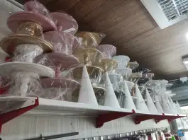 عکس لوازم قنادی گل سرخ، محله درب کوشک، اصفهان 3