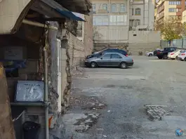 عکس پارکینگ عمومی بلوار دادمان، محله درختی، تهران 2