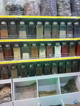 عکس عطاری ادویه سرای نمونه، شهرک سیبویه، شیراز 3