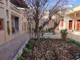 عکس عمارت حاجی بزرگ، بلوار زیتون، مبارکه 5