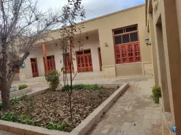 عکس عمارت حاجی بزرگ، بلوار زیتون، مبارکه 9