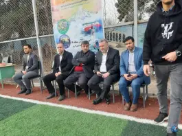 عکس های زمین چمن مصنوعی دبیرستان اسدی لاری، محله حسینی فردوس، تهران