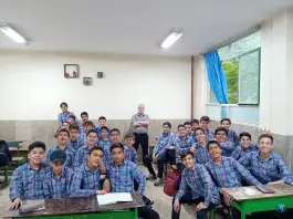 عکس دبیرستان اسدی لاری محله حسینی فردوس تهران 8