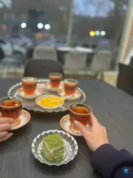 کافه رستوران مطبخ طهرون، صاحب الزمان، مشهد