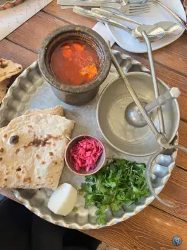 عکس عمارت گلبهاری شیراز 3