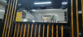 عکس فست فود آقاخان، نماز ۱۷، مشهد 3