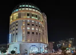 عکس برج بارانا، قصر دشت، شیراز 2