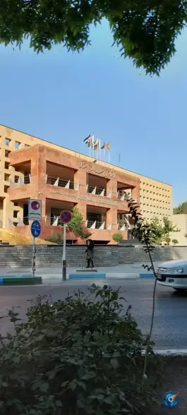 عکس کتابخانه مرکزی شهرداری اصفهان، نقش جهان، اصفهان 6