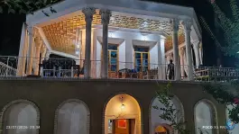 عکس عمارت چهار باغ باغ بهادران لنجان 2