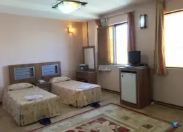 عکس هتل سیمرغ داران فریدن 4